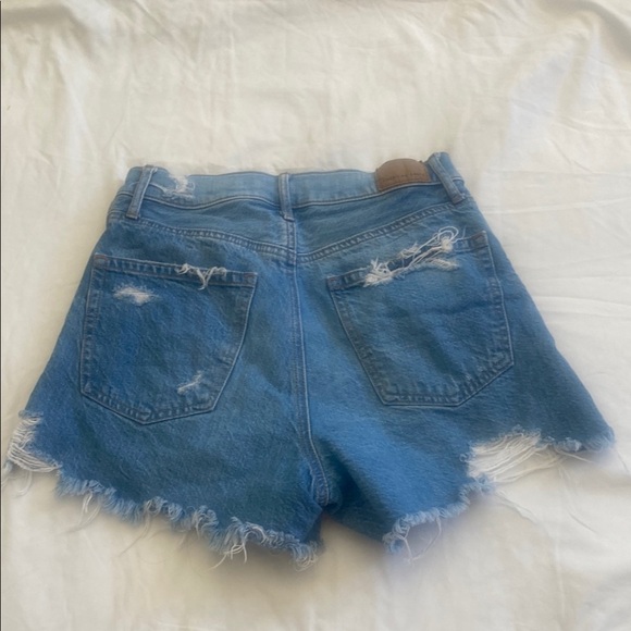 American Eagle  Denim Women Shorts - Picture 2 of 10